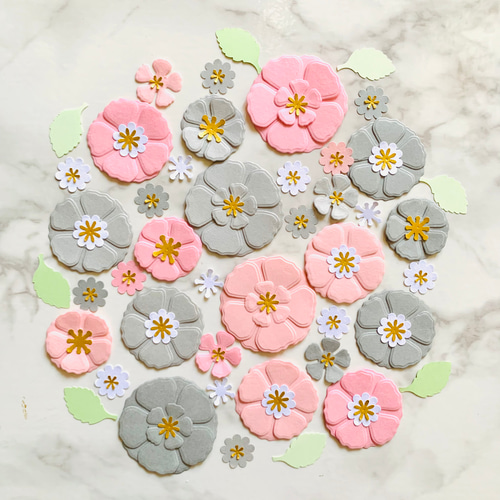 クラフトパンチ ダイカット フラワー グレー＆ピンク系 誕生日・結婚式  