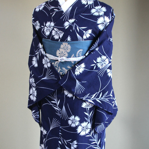 手染め藍染 型染浴衣 濃紺 秋の風を誘う涼し気なナデシコと