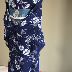 手染め藍染 型染浴衣 濃紺 秋の風を誘う涼し気なナデシコとススキ 裄