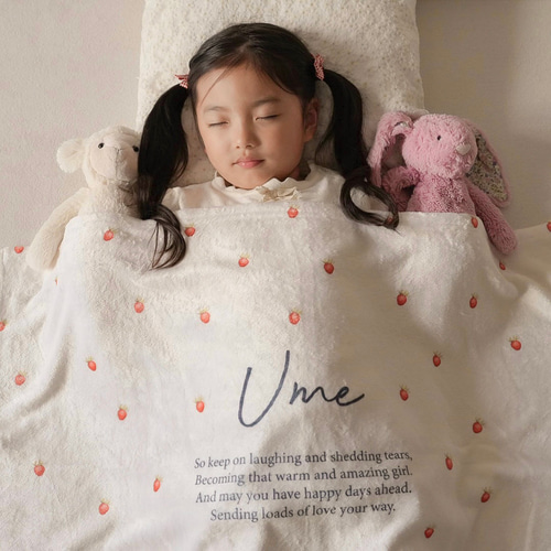  ストロベリーデザイン ブランケット Blanket／いちご柄（全2色）／ ブランケット 名入れ 出産祝い 苺柄