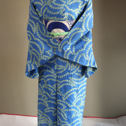 ◇現代 有松鳴海絞　浴衣◇【水色と新緑】珍しい涼し気なパターン柄が年齢を問わずおすすめ　裄71ｃｍトールサイズ木綿浴衣　 2枚目の画像