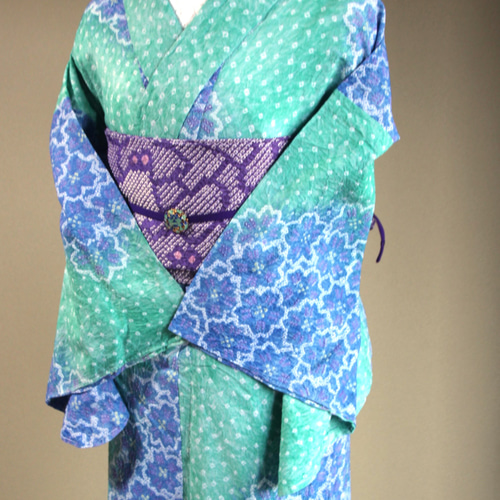 ◇現代 有松鳴海絞 浴衣◇【若草色水色】どこから見ても美人色