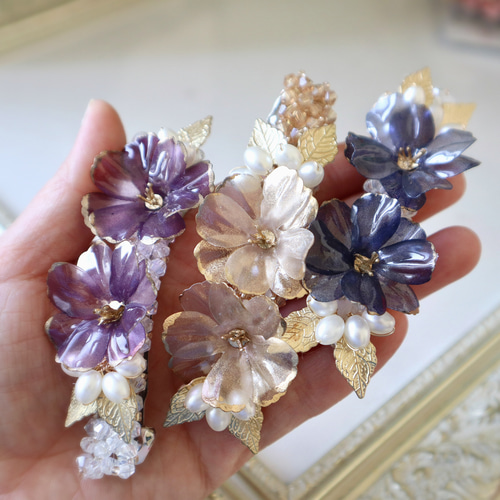 大人カラー◇艶めき紫陽花のバレッタ、八重咲アジサイ、パール 