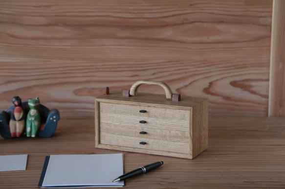 多段の筆箱・小引き出し・水楢 また 水楢 ミズナラ WDH