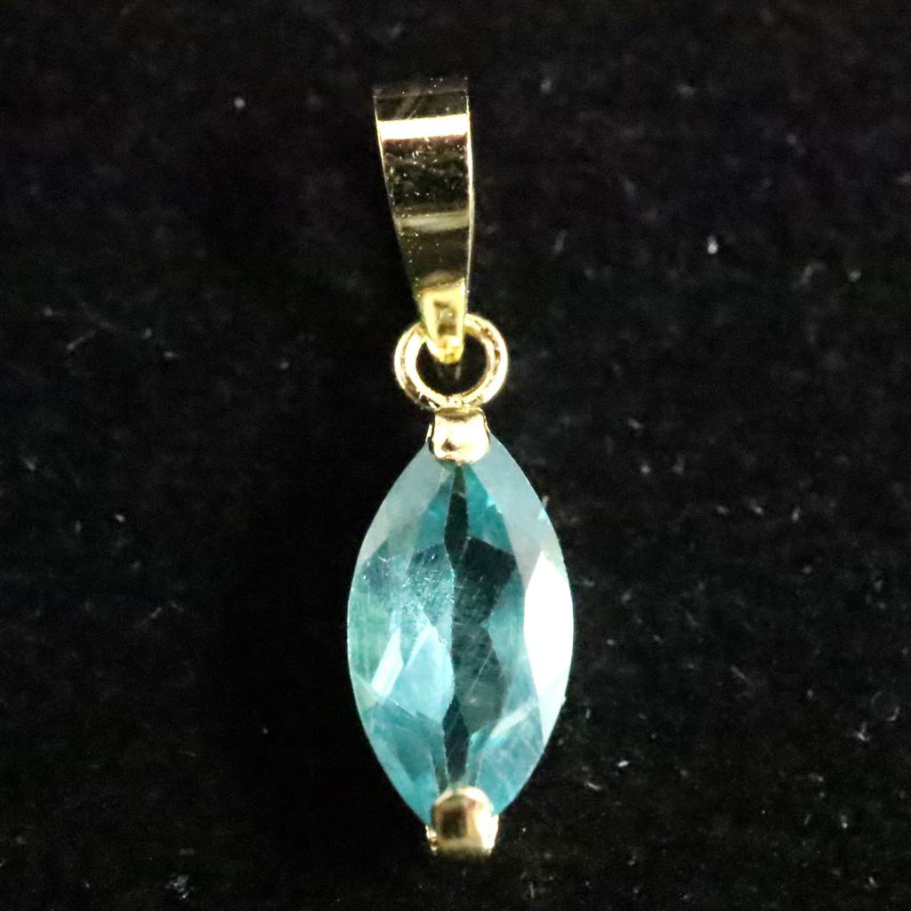 カリビアンブルーアパタイト 8mmマーキースカット ペンダント K18YG  0.28g #21151