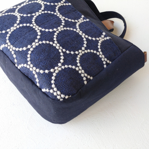 ミナペルホネン タンバリン ネイビー ハンドメイド トートバッグ