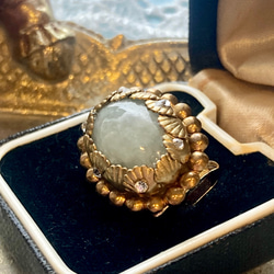 本翡翠　帯留　ブローチ　当時物　骨董　古道具 8eedf98f2b3e0c98a0074b2da3c50d