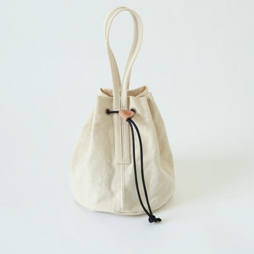 ARTS & SCIENCE オリーブ サコッシュ ARTS & SCIENCE オリーブ サコッシュ