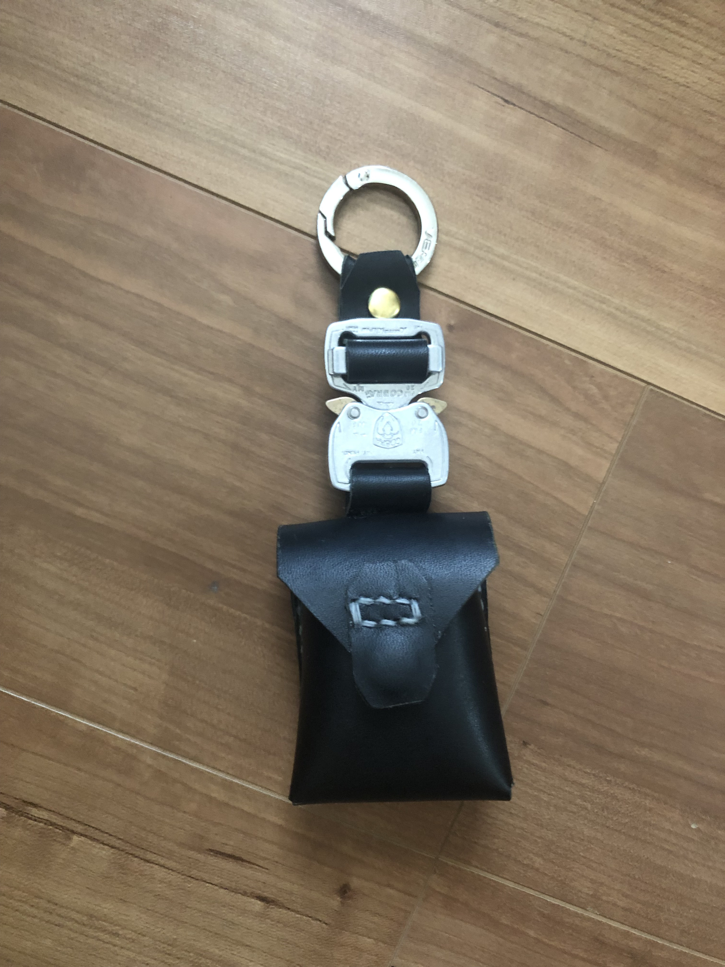 ジッポライターケース　オーストリアアルピン20mmコブラバックル使用