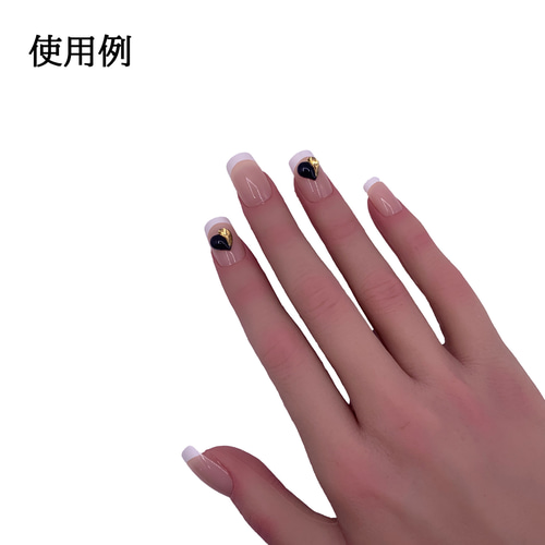 ネイルパーツ ハート 黒 ゴールド 8mm 3D 立体 カボション 50