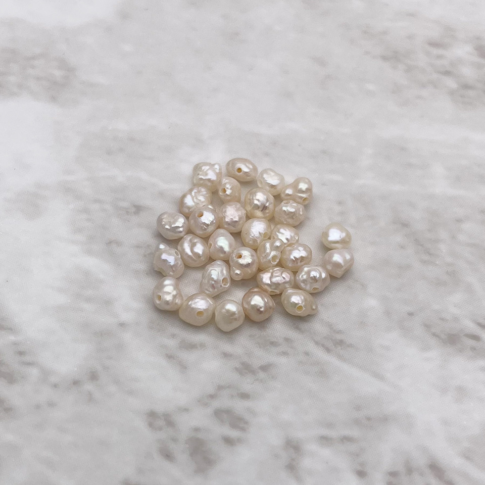 天然真珠クッキー　50粒　側面片穴16粒 両穴 34粒まとめ 天然真珠クッキー 50粒 側面片穴16粒 両穴 34粒まとめ