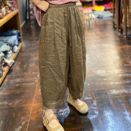 ラミー麻100％.リネンストレートパンツ カジュアルパンツ 薄手のズボン  