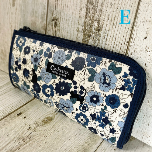 とにかく小さい長財布 C柄 お札折らない カード12枚 軽くても大容量