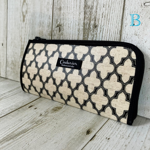 とにかく小さい長財布 C柄 お札折らない カード12枚 軽くても大容量