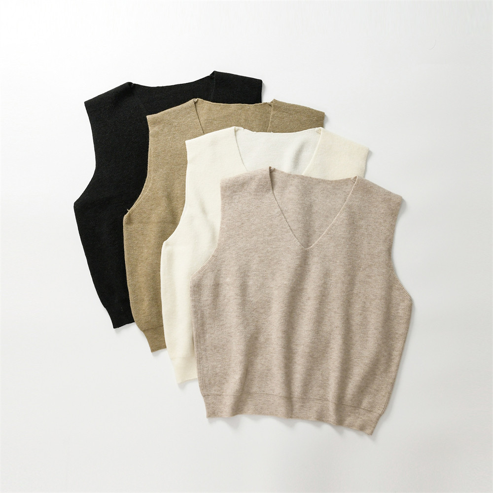 シンプルな秋冬レディース無地ニットベストトップス