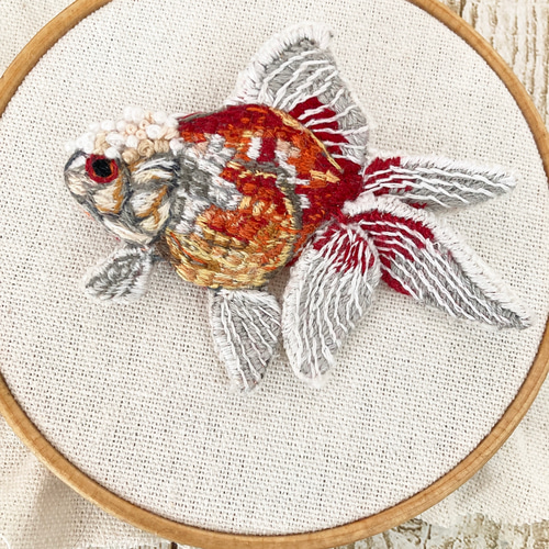 受注製作 金魚 刺繍ブローチ ブローチ みこの店 通販 17721480 受注製作 金魚 刺繍ブローチ ブローチ みこの店 通販 17721480