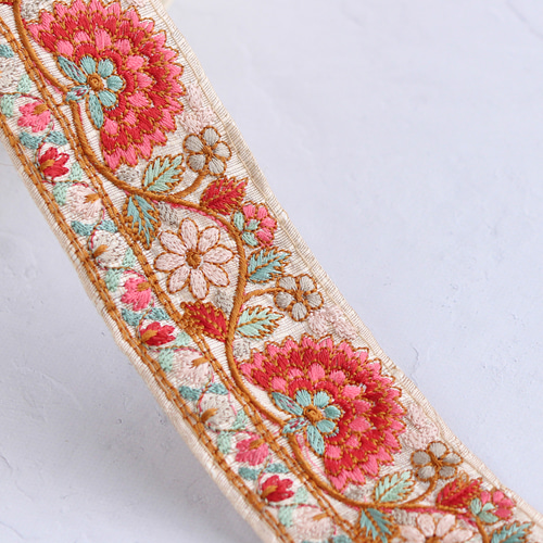 インド刺繍リボン No.21【a】 インド刺繍/刺繍リボン/刺繍 インド刺繍リボン No.21【a】 インド刺繍/刺繍リボン/刺繍
