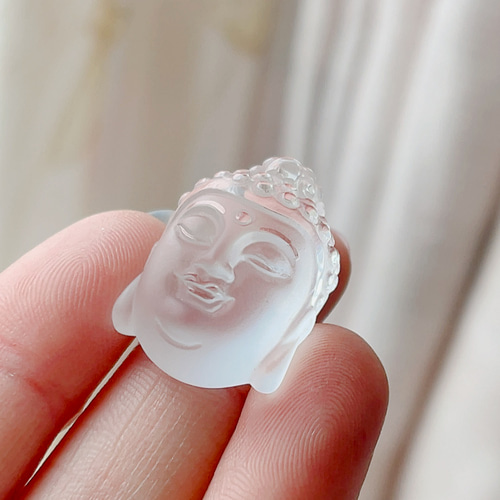 本翡翠　如来様　k18ペンダントトップ 本翡翠 ヒスイ ネックレストップ 黄翡 如意 本翡翠 如来様 k18