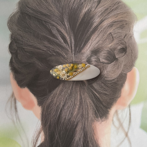 ミモザ×ホワイトのバレッタ／ヘアクリップ バレッタ 福まる 通販