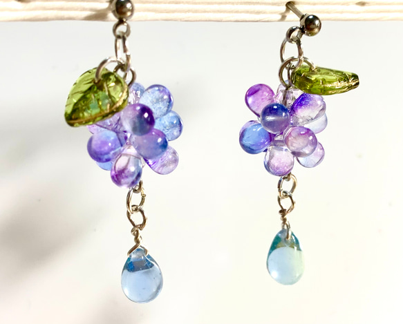 ❤️在庫処分SALE❤️☆雫玉の紫陽花ピアス(送料無料) No.1054 ピアス 