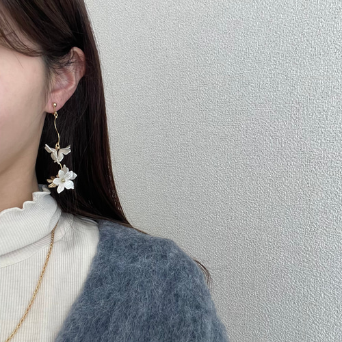 楽天市場】蓮の花 ピアス 花 フラワー ピアス【楽ギフ_包装