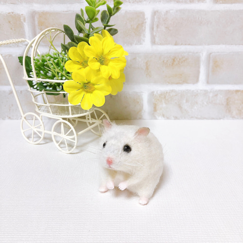 スノーホワイト ジャンガリアン*ハムスター* (羊毛フェルト