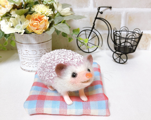 かわいいハリネズミ】羊毛フェルト 羊毛フェルト アトリエ モカ