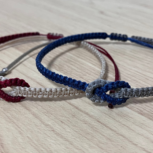 33種類のカラーからえらべる＊クロスミサンガ＊ブレスレットor