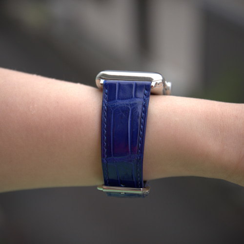 Apple Watch 本革クロコダイルバンド 受注製作】高級革使用Apple Watch クロコダイル革 ワニ革 バンド