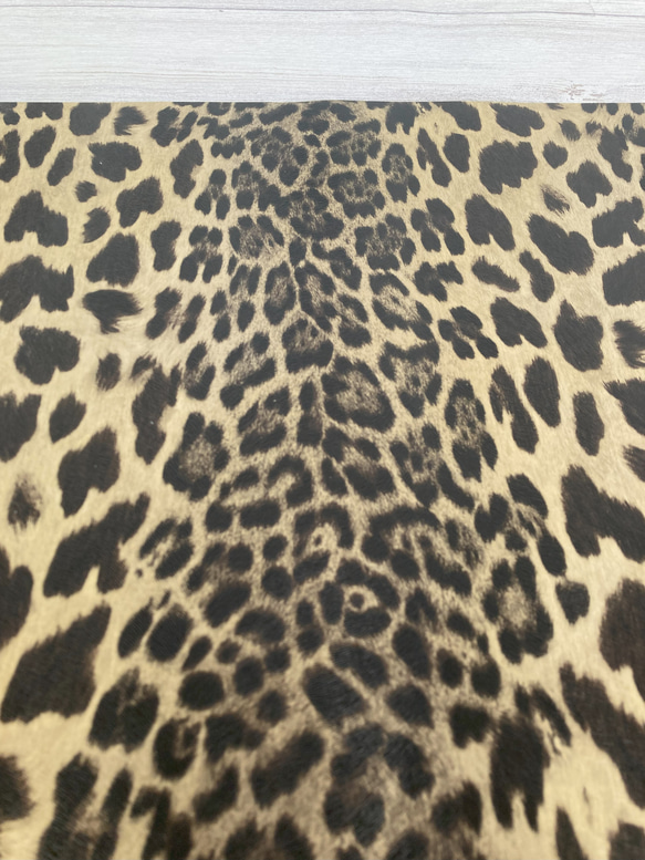 本革レオパード柄プリント　80×60cm 2枚目の画像