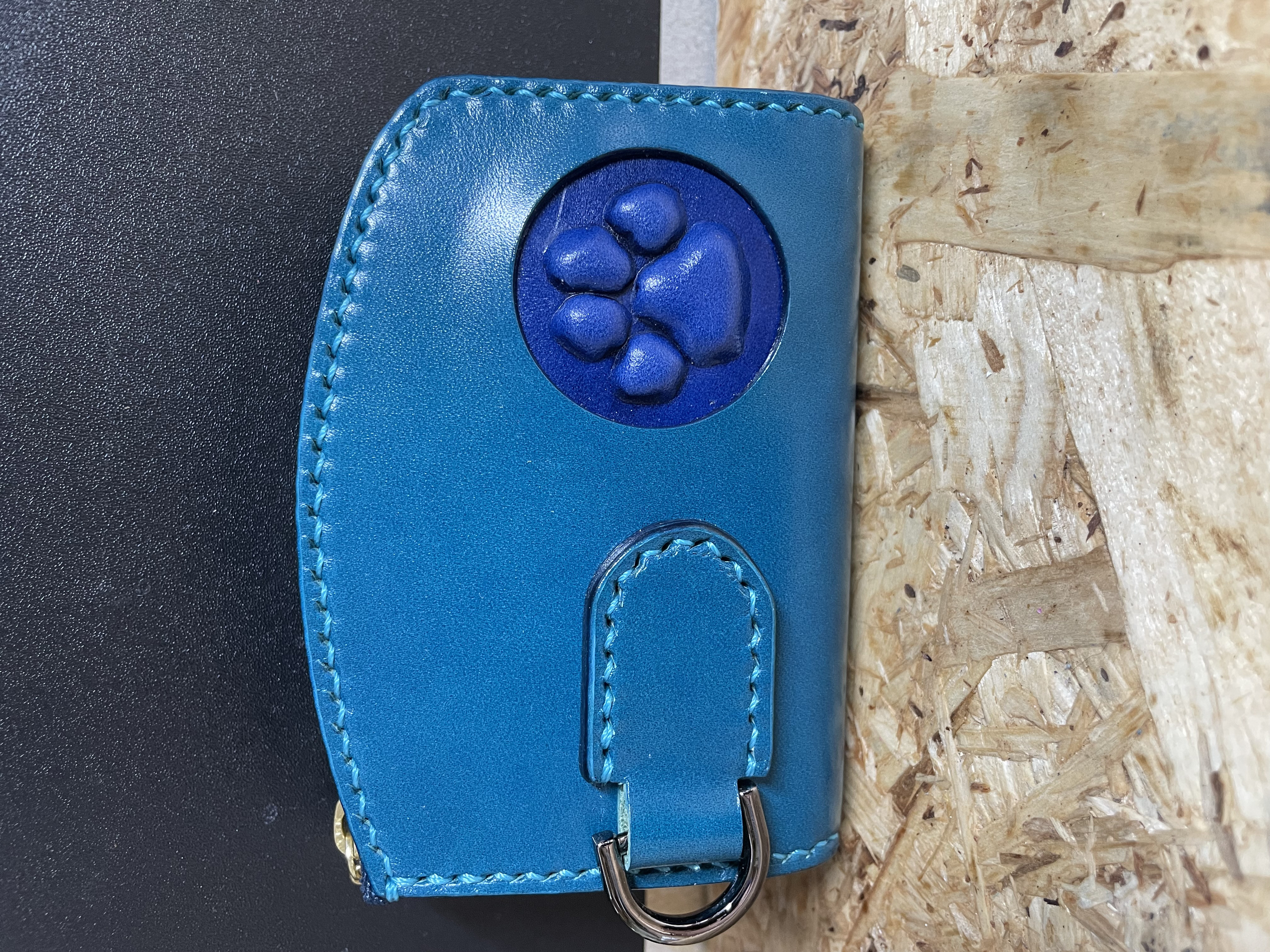 ルガトショルダー　小銭入れ　琉球ブルー　肉球　　送料無料