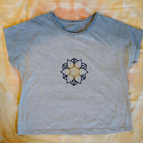 如意輪観音◎藍錠染めお守りTシャツ北斗七星背守り和柄仏画紋様入り手 