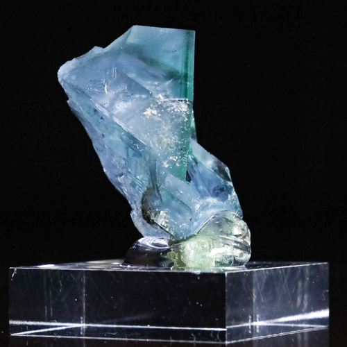 フローライト　ゾーニング　インクルージョン　　鉱物標本　原石　天然石　ストーン フローライト ゾーニング インクルージョン 鉱物標本 原石