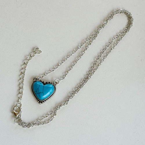 ターコイズハート型ネックレス ヴィンテージシルバーカラーネックレス