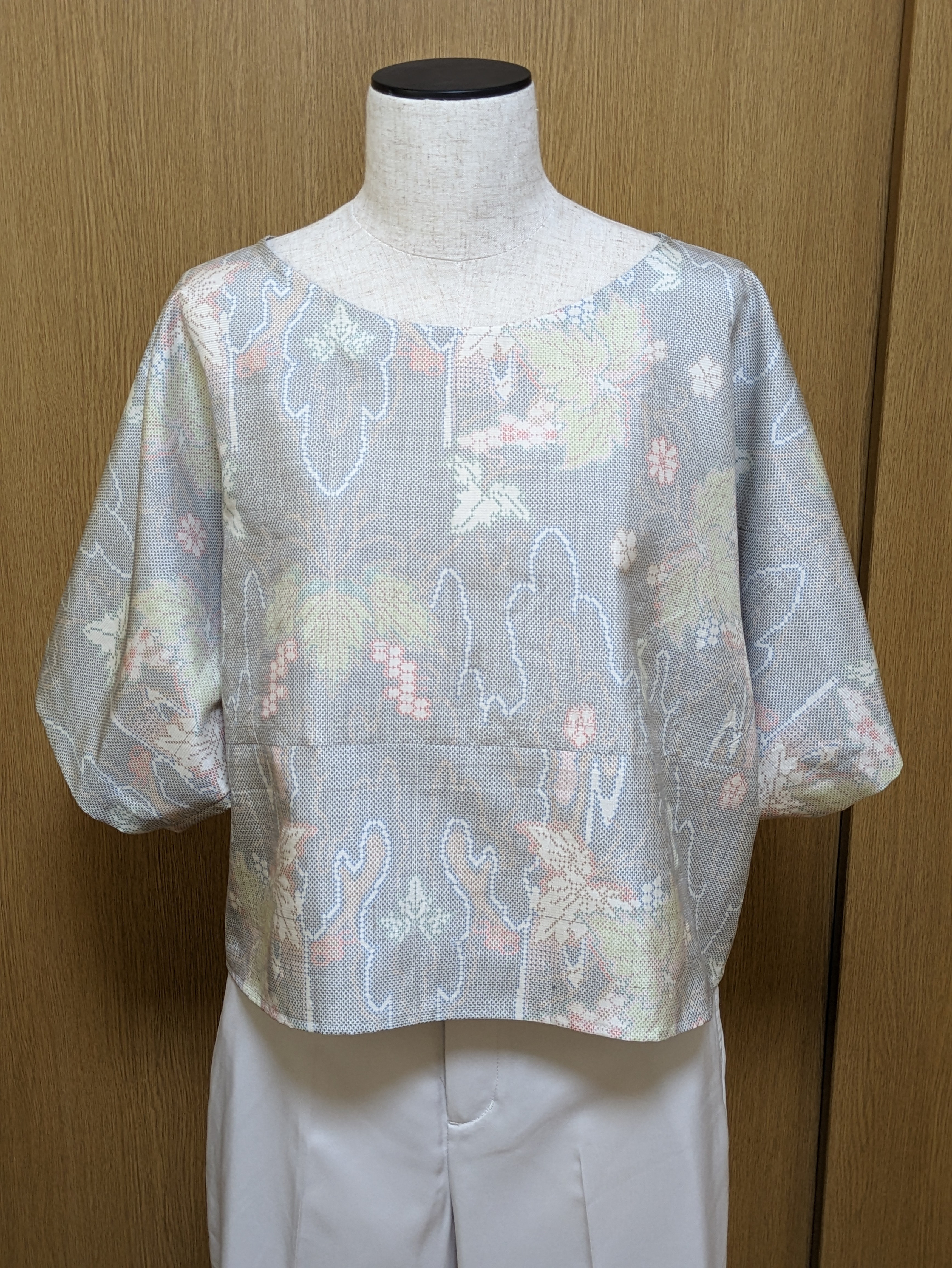 SOLD お値下げ中 着物リメイク ブラウス 大島紬 FREE SIZE