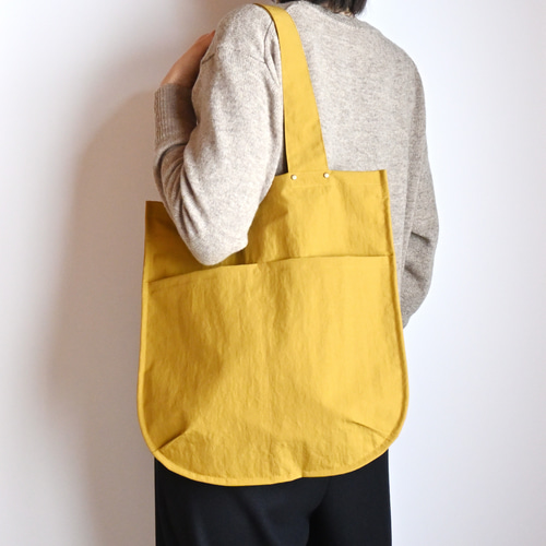 ARTS & SCIENCE オリーブ サコッシュ