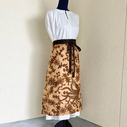 493 バティック エプロン 前掛け 腰巻き ジャワ更紗 古布 リメイク