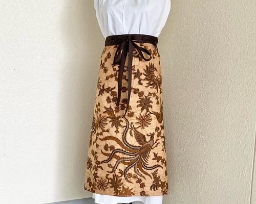 493 バティック エプロン 前掛け 腰巻き ジャワ更紗 古布 リメイク