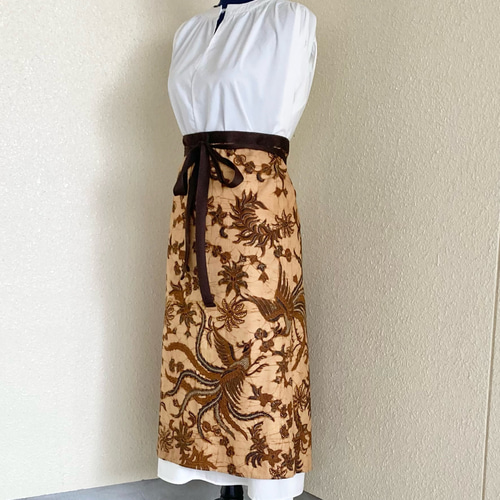 493 バティック エプロン 前掛け 腰巻き ジャワ更紗 古布 リメイク