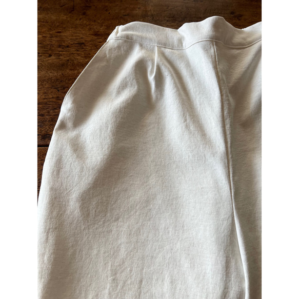 酷❣️白色和黑色❤️選擇尺寸❤️修身腰褲❤️防紫外線❤️吸濕排汗快乾❤️有彈性❤️亞麻混紡 第10張的照片