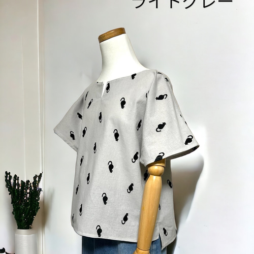 黒猫のブラウス【コットンリネン・刺繍】 ブラウス 黒猫屋ニコル 通販 
