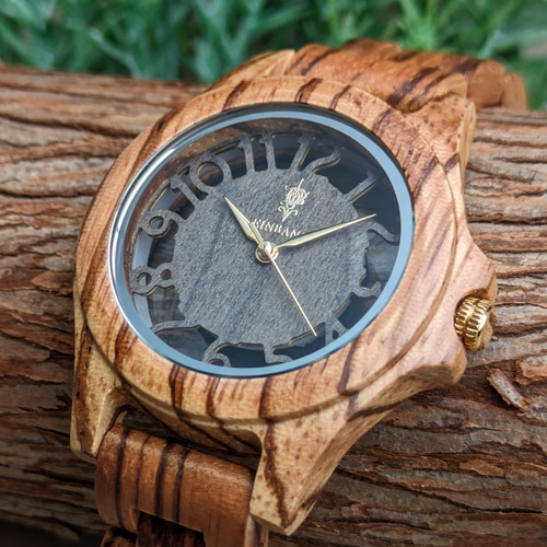 木製腕時計】EINBAND Freiheit Zebrawood サンダルウッド文字盤