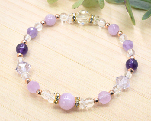 心を優しく穏やかにしてくれるお守り | アメジスト、クンツァイトの