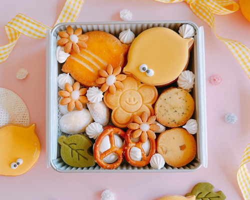 なぎちゃんメレンゲりんご蜜、プレーン、 ゆず、ホワイトチョコ、抹茶、レモン 焼き菓子☆抹茶メレンゲ by 勇気凛りん岸田夕子 【クックパッド