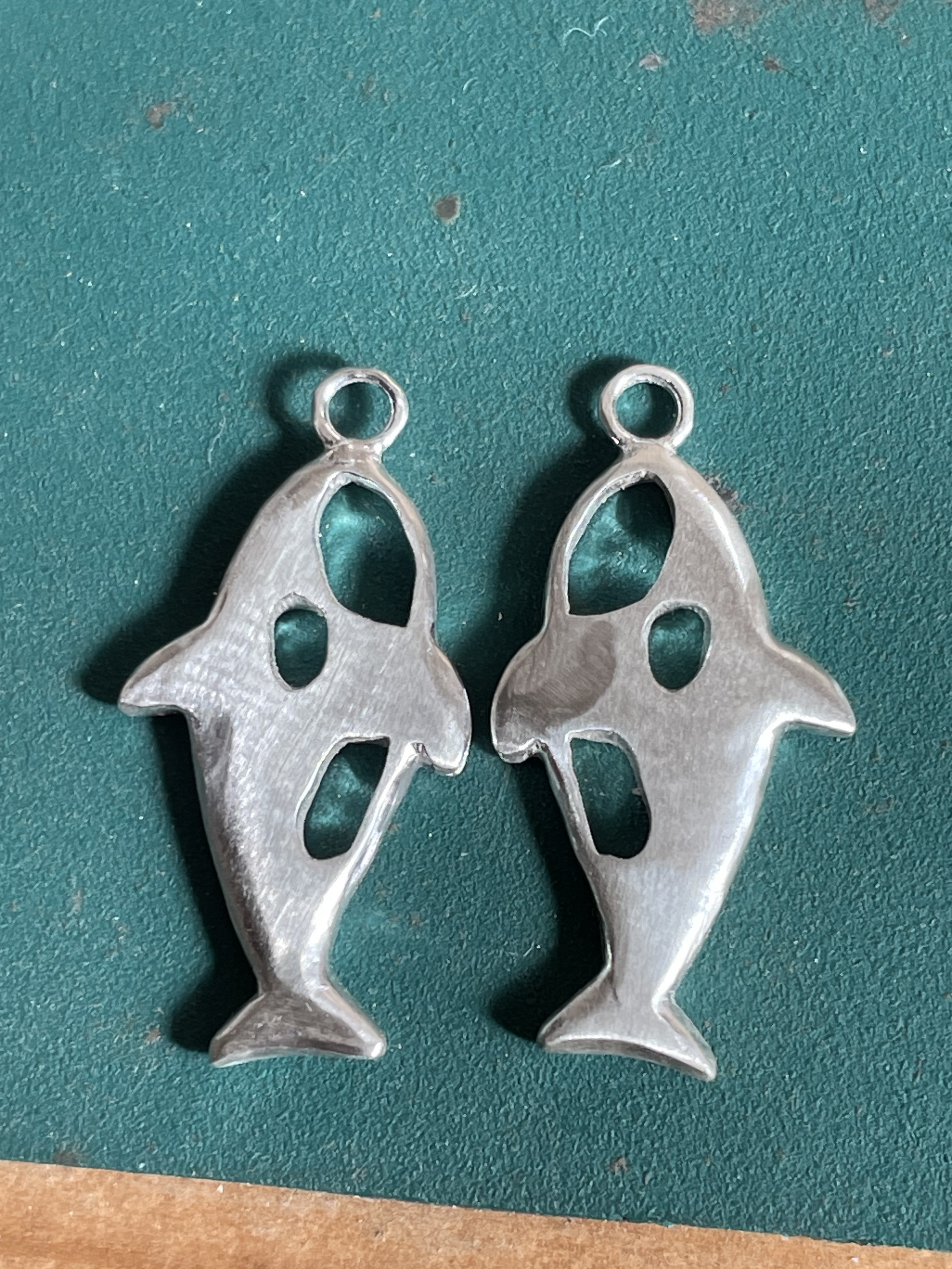 シャチのピアス   シルバーアクセサリー