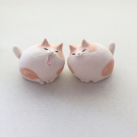 [受注制作]　あ〜。うん。猫（素焼きの猫　置物） 5枚目の画像