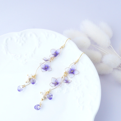 藤二藍の紫陽花 イヤリング イヤリング・ノンホールピアス ＊雪屋yuki