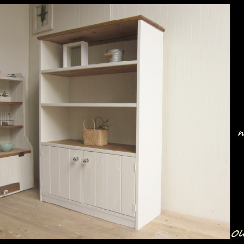 サイズオーダー可○仕切り段差キャビネット○シャビーホワイト○受注製作