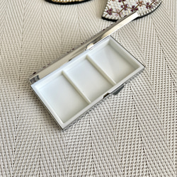 ＊ハニカム模様＊和柄＊②レッドパープル系×ホワイトオパール◆ピルケース・アクセサリーケース◆クリスタルガラス 3枚目の画像