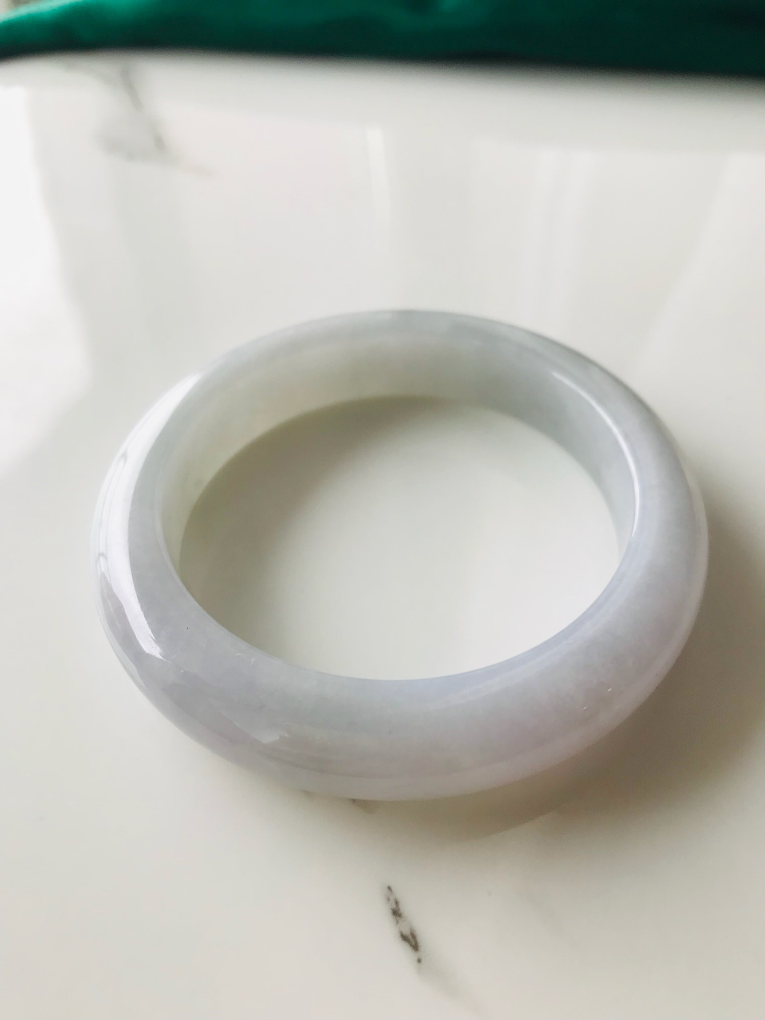 【B1510-0100】ジェイド　翡翠　ヒスイ　バングル　一点もの　希少　ミャンマー産　ライトラベンダー　56.3mm